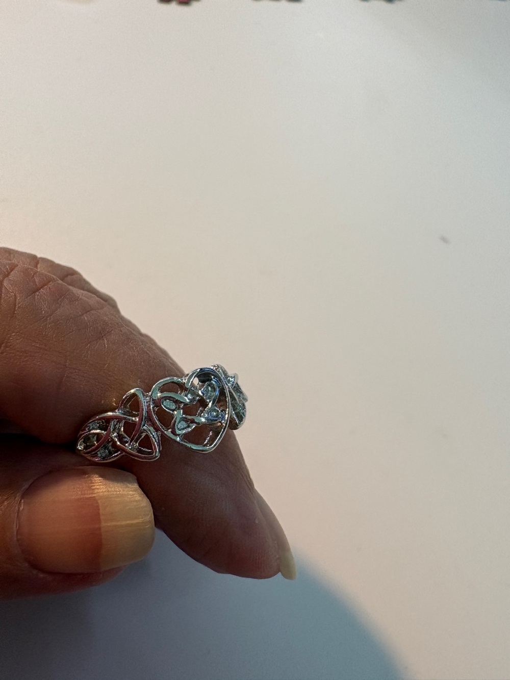 Silver Tone Celtic Knot Heart Ring Size 9